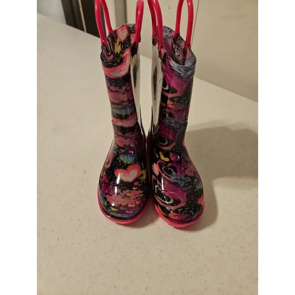 Little Girl's Pink Rain Boots Colorful‎ Heart Girls Size 9 New
